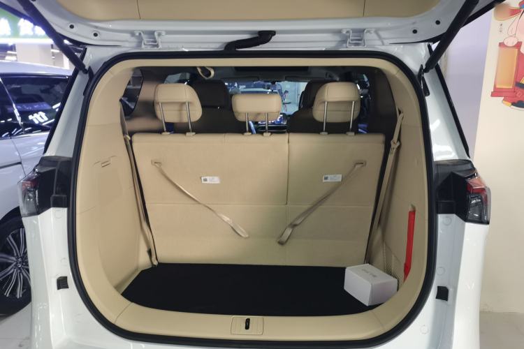 Used Buick GL8 New Energy 2025 Lushang First-Drive Edition 7-Seater
