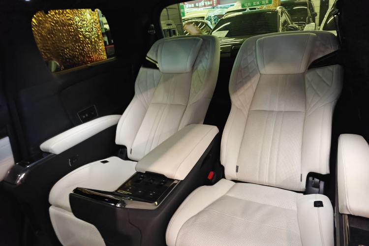 Used Lexus LM 2020 300h Four-Seat Grand Edition Interior 1