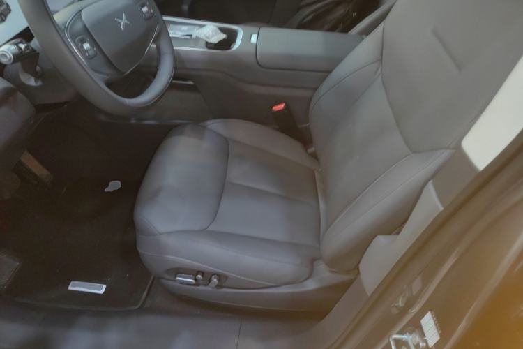 Used XPeng G6 2025 625 Long-Range Max Flagship Edition