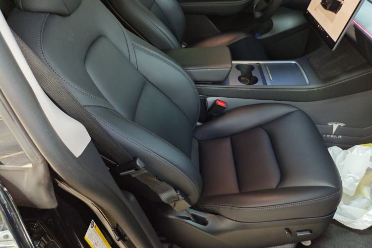 Used Tesla Model Y 2023 Rear-Wheel-Drive Version