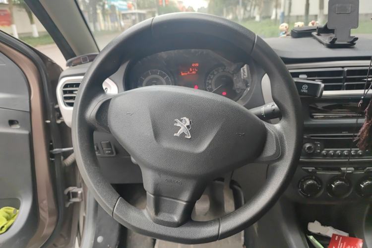 Used Peugeot 301 2014 1.6L Manual Comfort Edition