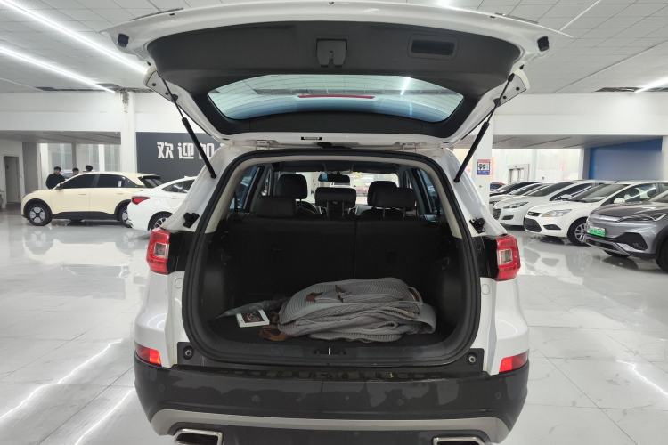 Used Changan CS75 2016 1.8T Automatic Elite Model China V Standard
