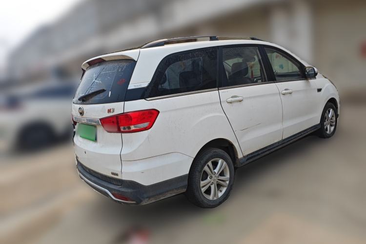 Used HYOSOW H3 2015 1.5L manual luxury version