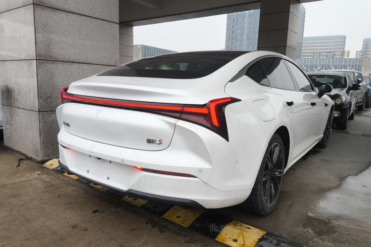 Used NETA S 2023 All-Electric 520 km Range Rear-Drive Version
