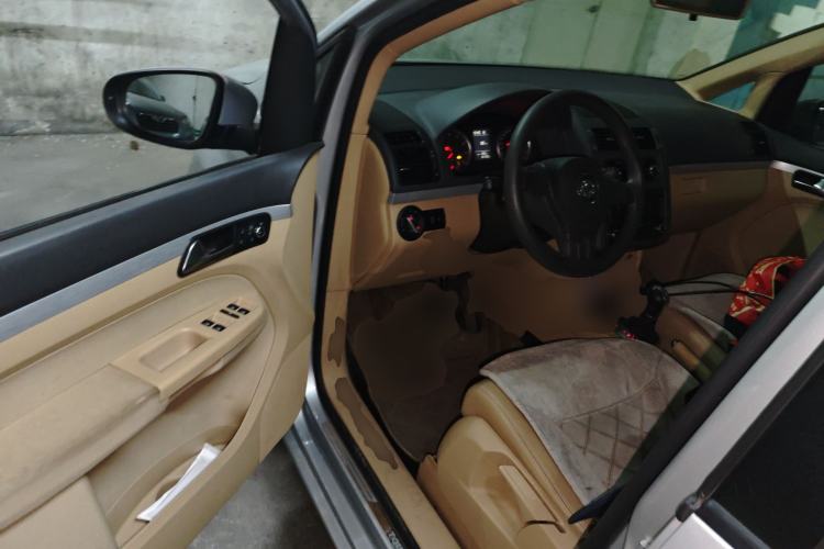 Used Volkswagen Touran 2011 1.4T DSG Zhiya Edition 5 Seats