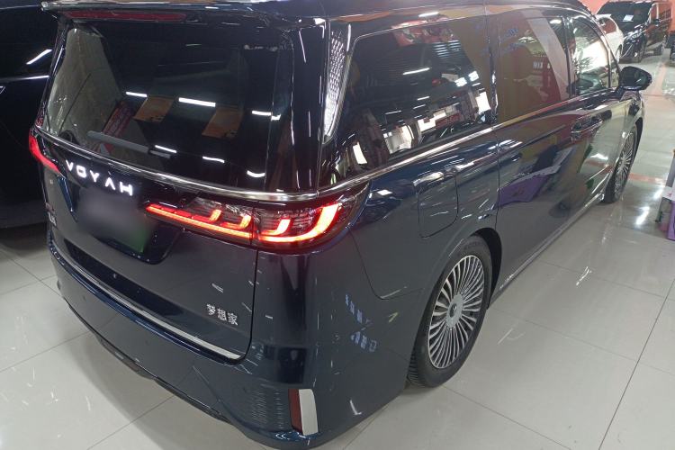 Used VOYAH Dream 2025 PHEV Four-Wheel-Drive Flagship Kunpeng Edition