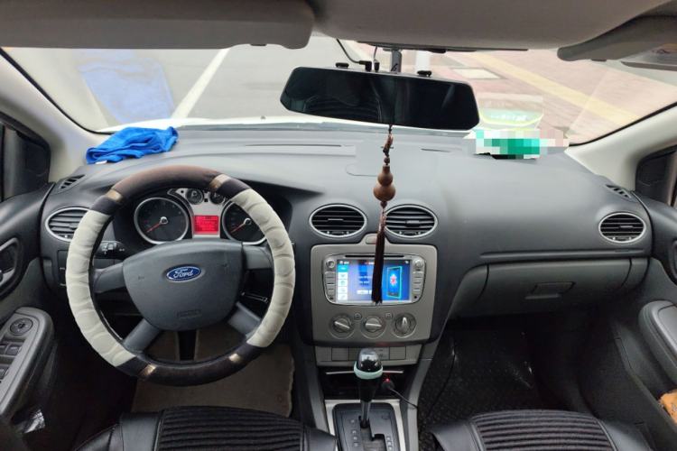 Used Ford Focus 2013 Hatchback Classic 1.8L Automatic Base Model
