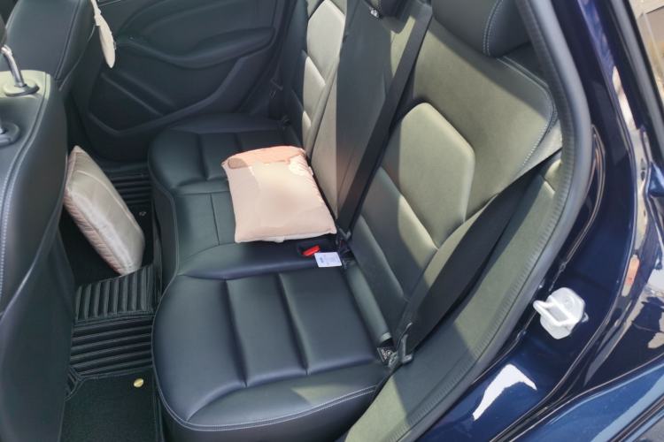 Used Mercedes-Benz B-Class 2017 B 200 Fashion Model Left Rear Seat