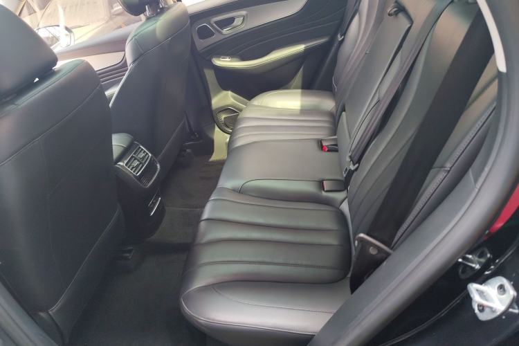 Used Roewe RX5 MAX 2019 400TGI Automatic 4G Connect Luxury Edition Left Rear Seat