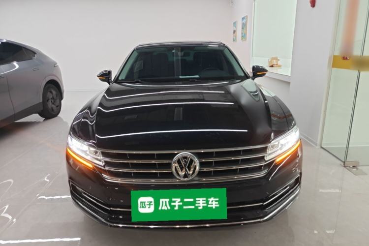 Used Volkswagen Phideon 2019 380TSI Two-Wheel Drive Business Edition China VI Standard
