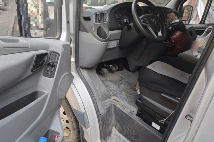 Used Foton Toano 2021 2.0T Manual Tongtu Short Wheelbase Mid-Height 5/6-Seater 4F20TC3 Driver Seat