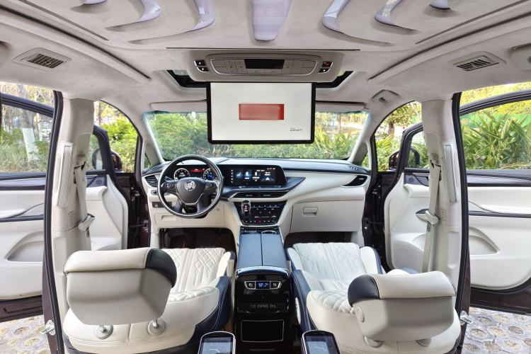 Used Buick GL8 2021 ES Landtrek 653T Comfort Edition
