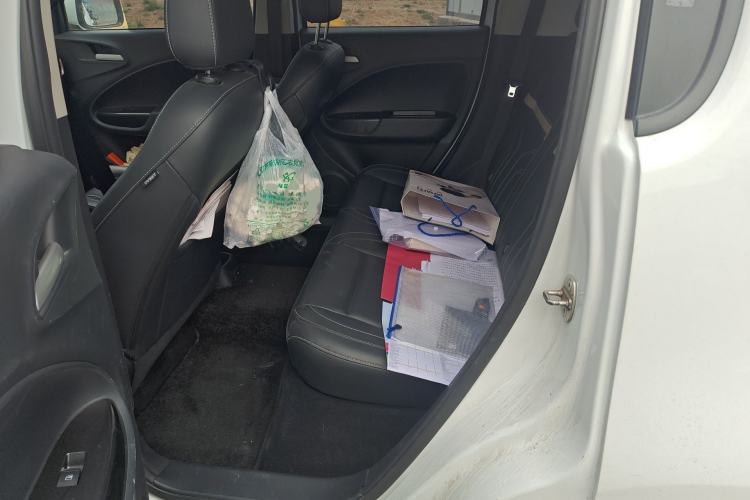 Used ORA White Cat 2020 305 km Luxury Version Left Rear Seat