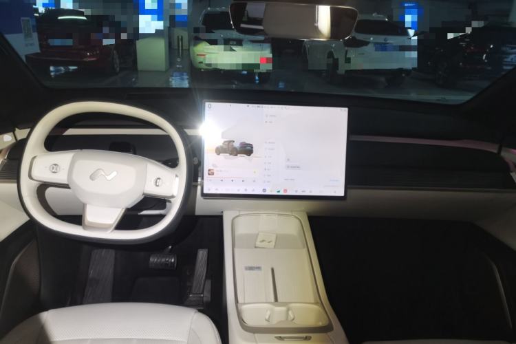 Used ONVO L60 2024 60 kWh Rear-Drive Version