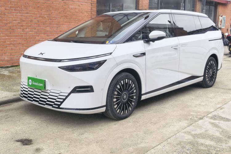 Used XPeng X9 2025 740 Ultra-Long Range Max