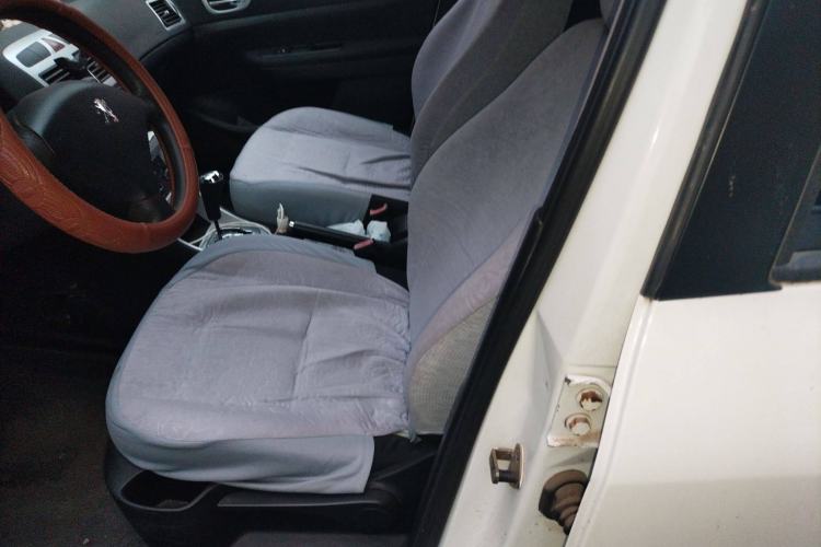 Used Peugeot 307 2010 Sedan 1.6L Automatic Comfort Edition Left Front Seat