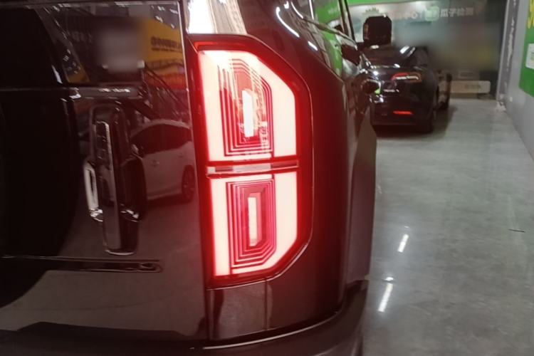 Used Formula Leopard 5 2023 Navigator Edition Right Rear Taillight