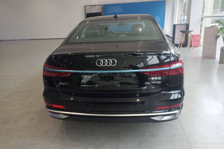 Used Audi A6L 2025 Revised 45 TFSI Prestige Dynamic Edition Exterior 4