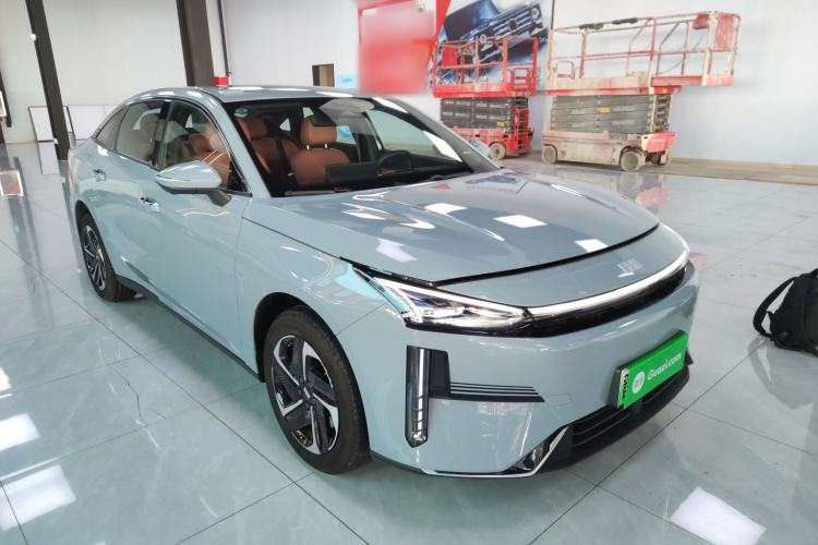 Used Geely Galaxy L6 2025 EM-i 140km Explorer+ Edition
