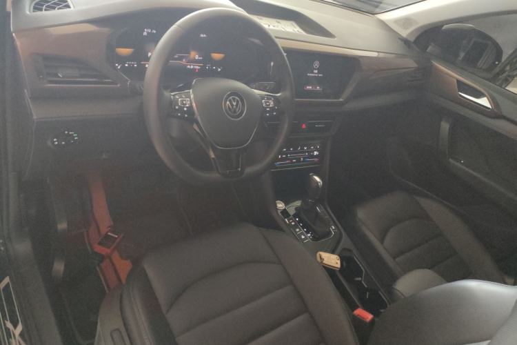 Used Volkswagen Tharu 2022 280TSI Two-Wheel-Drive Luxury Edition Center Console