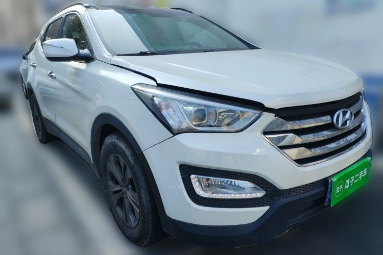 Used Hyundai Santa Fe 2015 2.0T Automatic Two-Wheel Drive Smart Version 5 Seats
