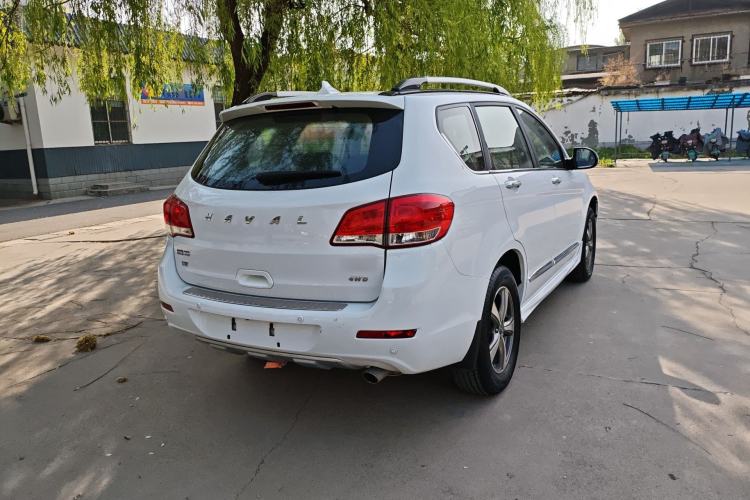 Used Haval H6 2015 Upgraded Model 1.5T Manual 4x4 Elite Version
