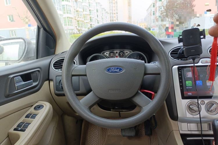 Used Ford Focus 2012 Hatchback Classic 1.8L Automatic Fashion Edition Steering Wheel