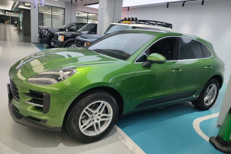 Used Porsche Macan 2018 Macan 2.0T