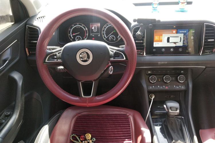 Used Skoda Karoq 2020 TSI280 Luxury Smart Edition China VI Standard Steering Wheel