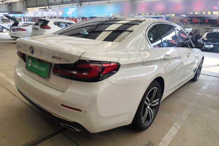Used BMW 5 Series New Energy 2022 Updated Version 535Le Luxury Package Rear Right 45 Deg