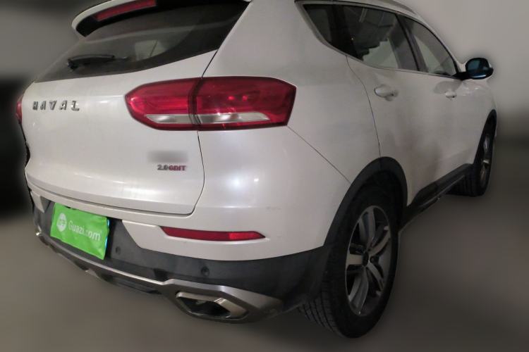 Used Haval H6 2017 Red Label 2.0T Automatic Two-Wheel Drive ZhiShang Model