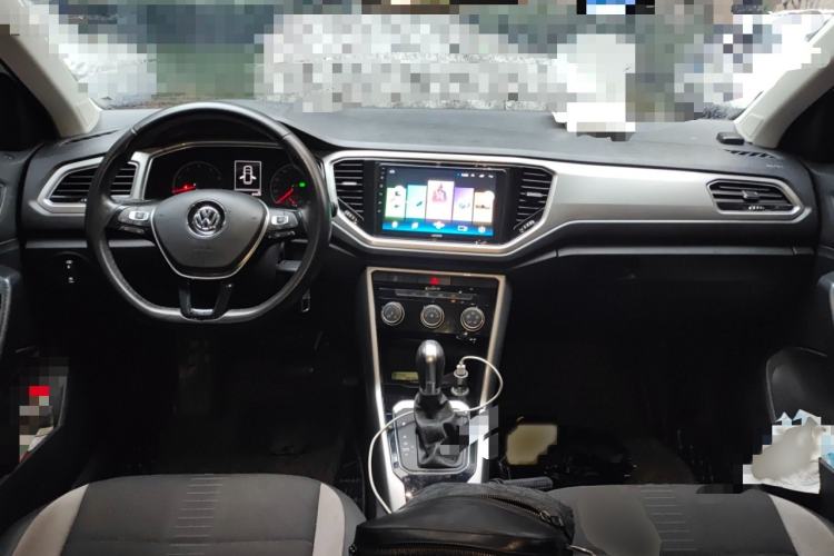 Used Volkswagen T-ROC 2018 230TSI DSG Two-Wheel Drive Advanced Version China V Standard