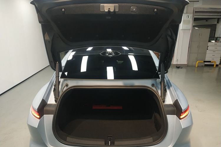 Used Nio ET5 2025 75 kWh