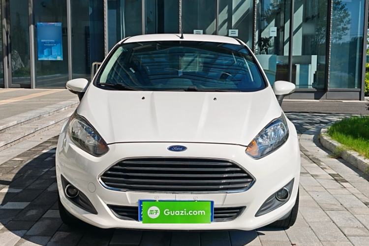 Used Ford Fiesta 2013 Hatchback 1.5L Automatic Fashion Edition