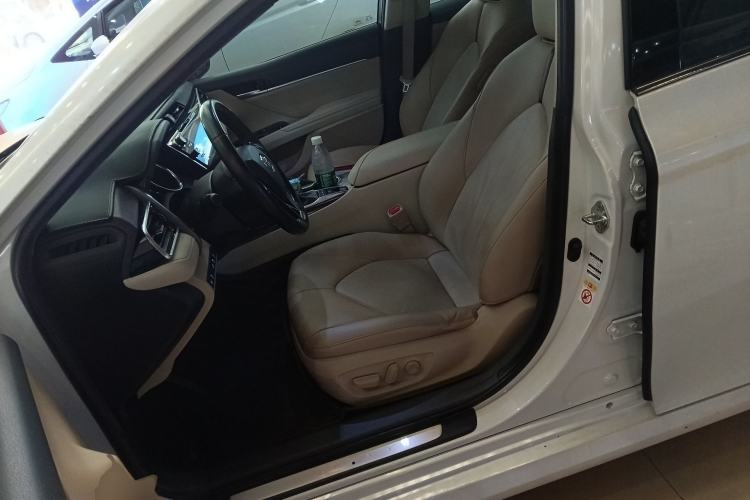 Used Toyota Camry 2019 2.5G Luxury Edition China VI Standard Left Front Seat