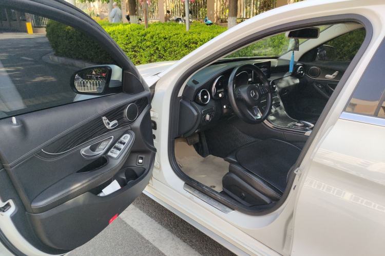 Used Mercedes-Benz C-Class 2015 C 180 L Sport Edition Driver Seat