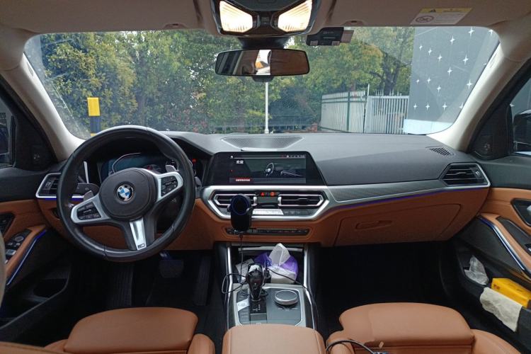 Used BMW 3 Series 2021 Second Facelift 325Li M Sport Night Edition Package Center Console