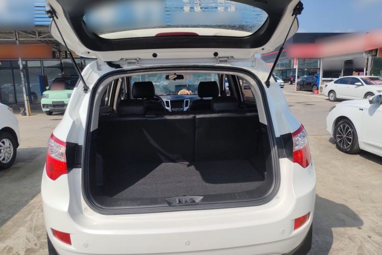 Used Changan CS35 2016 1.6L Automatic Luxury Model China V Standard
