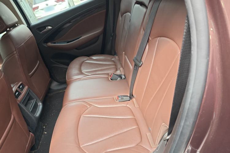 Used Buick Envision 2018 28T Four-Wheel Drive Luxury Model Left Rear Seat