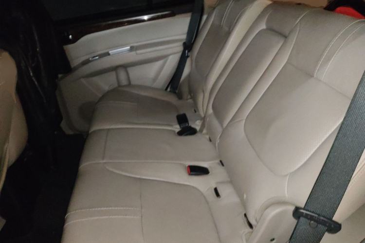 Used Mitsubishi Pajero Sport 2013 3.0L Automatic 4x4 Flagship Edition
