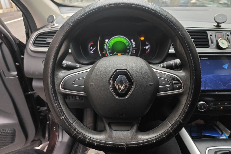 Used Renault Kadjar 2017 2.0L Two-Wheel Drive Fashion Edition