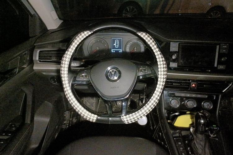 Used Volkswagen Lavida 2018 1.5L Automatic Comfort Edition China V Standard Steering Wheel