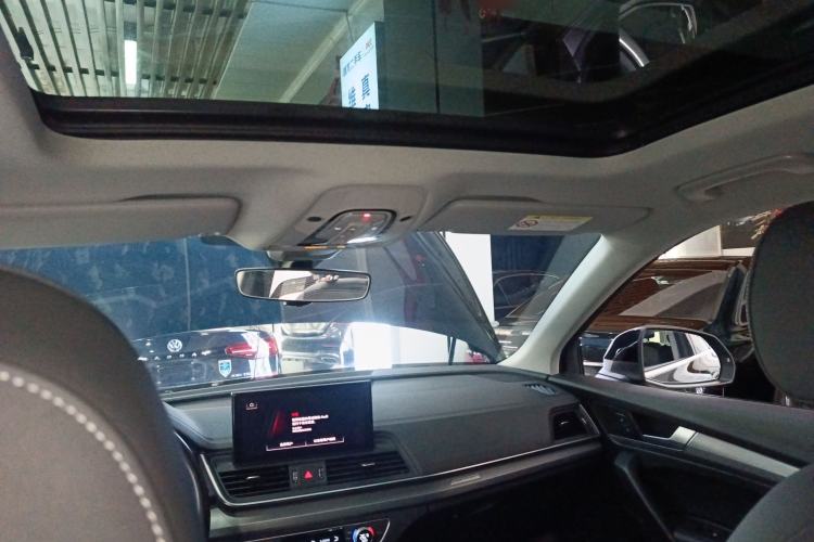 Used Audi Q5L 2022 40T Fashionable and Elegant Model