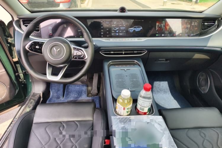 Used VOYAH FREE 2024 Ultra-Long Range Intelligent Driving Version Center Console