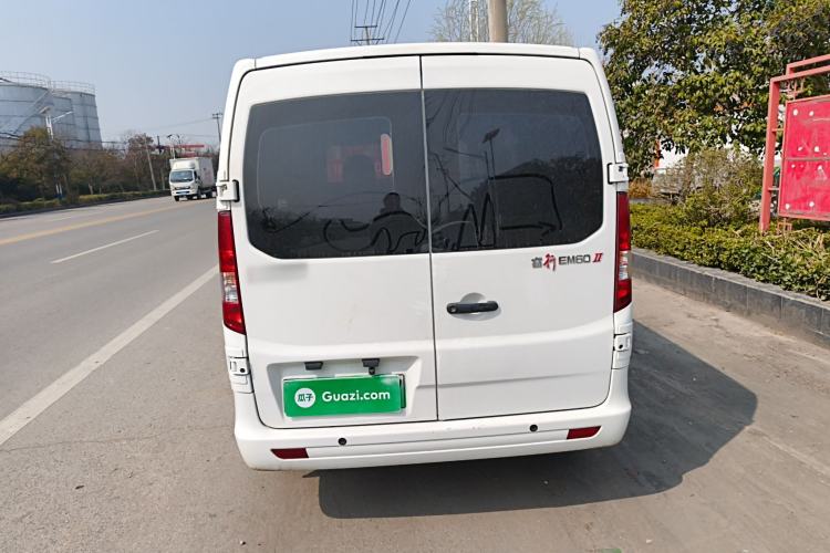 Used Chana Ruixing EM60 2025 Passenger Version Comfort Edition 6 Seats 300 km Range Side-Hinged Doors