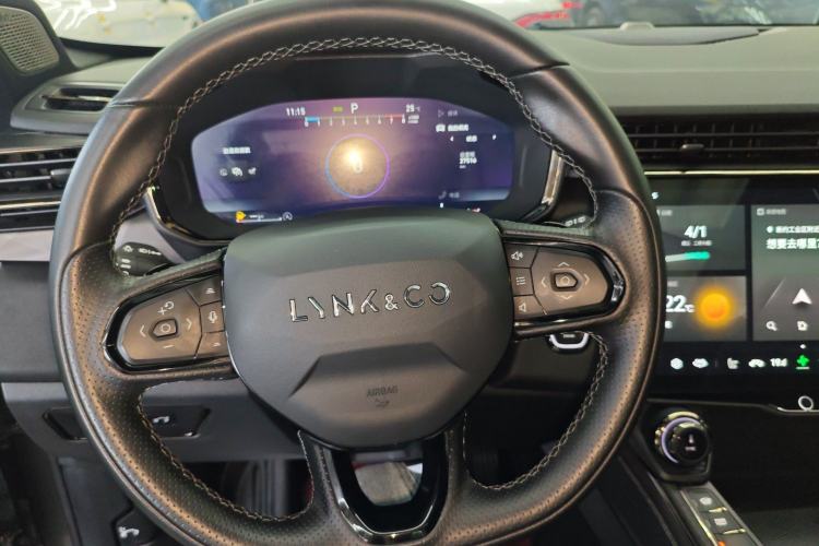 Used Lynk & Co 01 2021 2.0TD Four-Wheel Drive Hype-Halo Steering Wheel