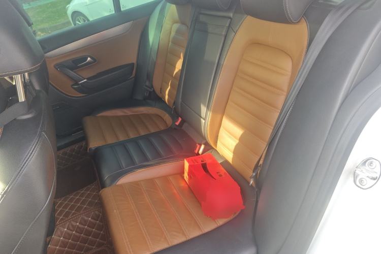 Used Volkswagen FAW-Volkswagen CC 2015 1.8TSI Luxury Model Left Rear Seat