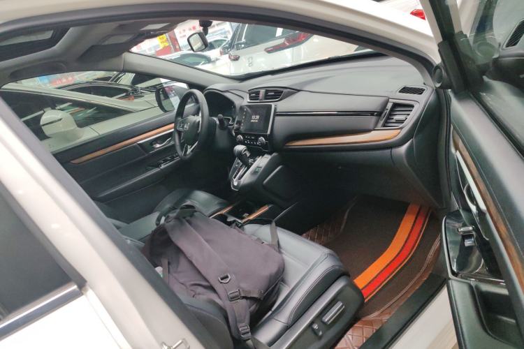 Used Honda CR-V 2017 240TURBO CVT Front-Wheel Drive Fashion Edition Right Front Seat