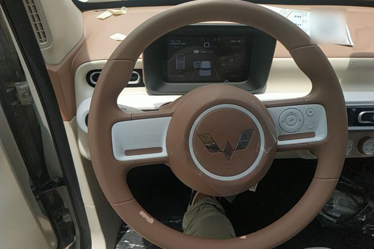 Used Wuling Hongguang MINIEV 2024 3rd Generation 215km Youth Edition