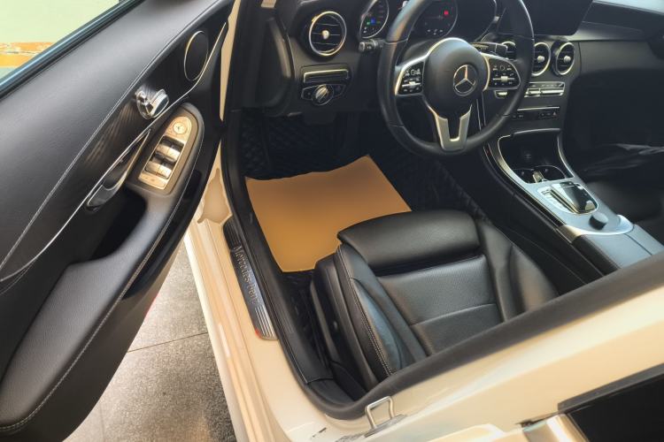 Used Mercedes-Benz C-Class 2019 C 180 L Fashion Edition Sport Version Driver Seat